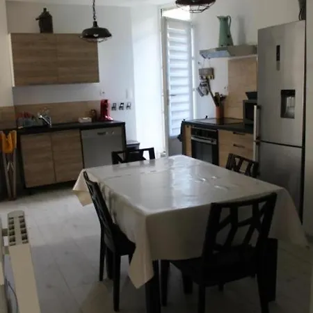 T3 Cosy Et Sa Cour Privee Appartement *